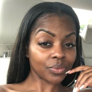 Meet your Posher, Natashdra